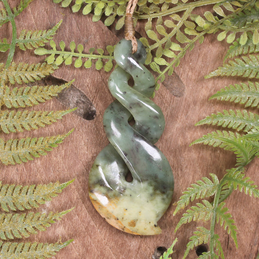 Twist or Pikorua carved from Flower Jade Pounamu - NZ Greenstone