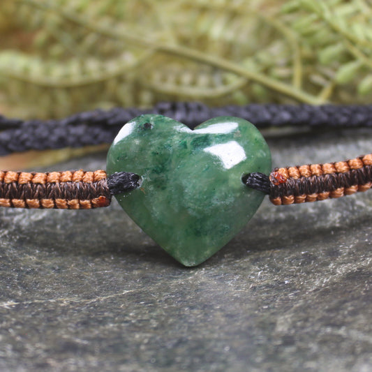 Adjustable cord bracelet with Kawakawa Pounamu