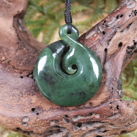 Koru Twist carved from Hapopo Pounamu - NZ Greenstone