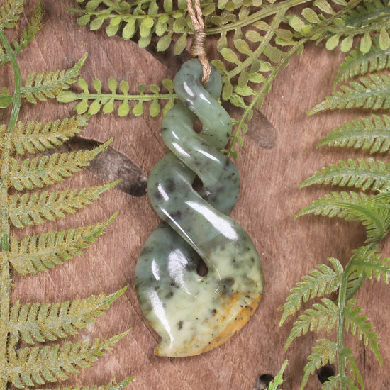 Twist or Pikorua carved from Flower Jade Pounamu - NZ Greenstone