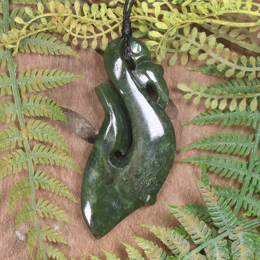 Kawakawa Pounamu Manaia pendant - NZ Greenstone