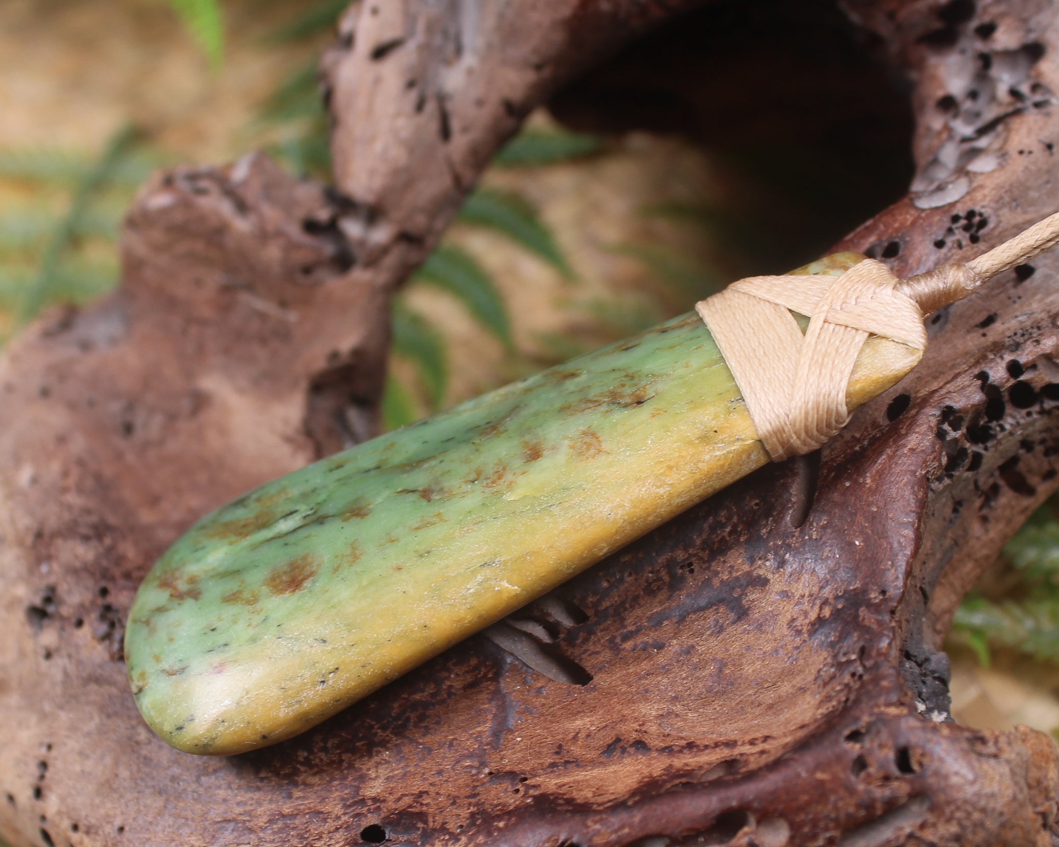 Toki or Adze Pendant carved from Flower Jade Pounamu - NZ Greenstone
