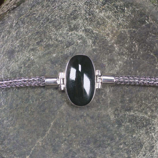Kawakawa Pounamu Sterling Silver chain bracelet - NZ Greenstone