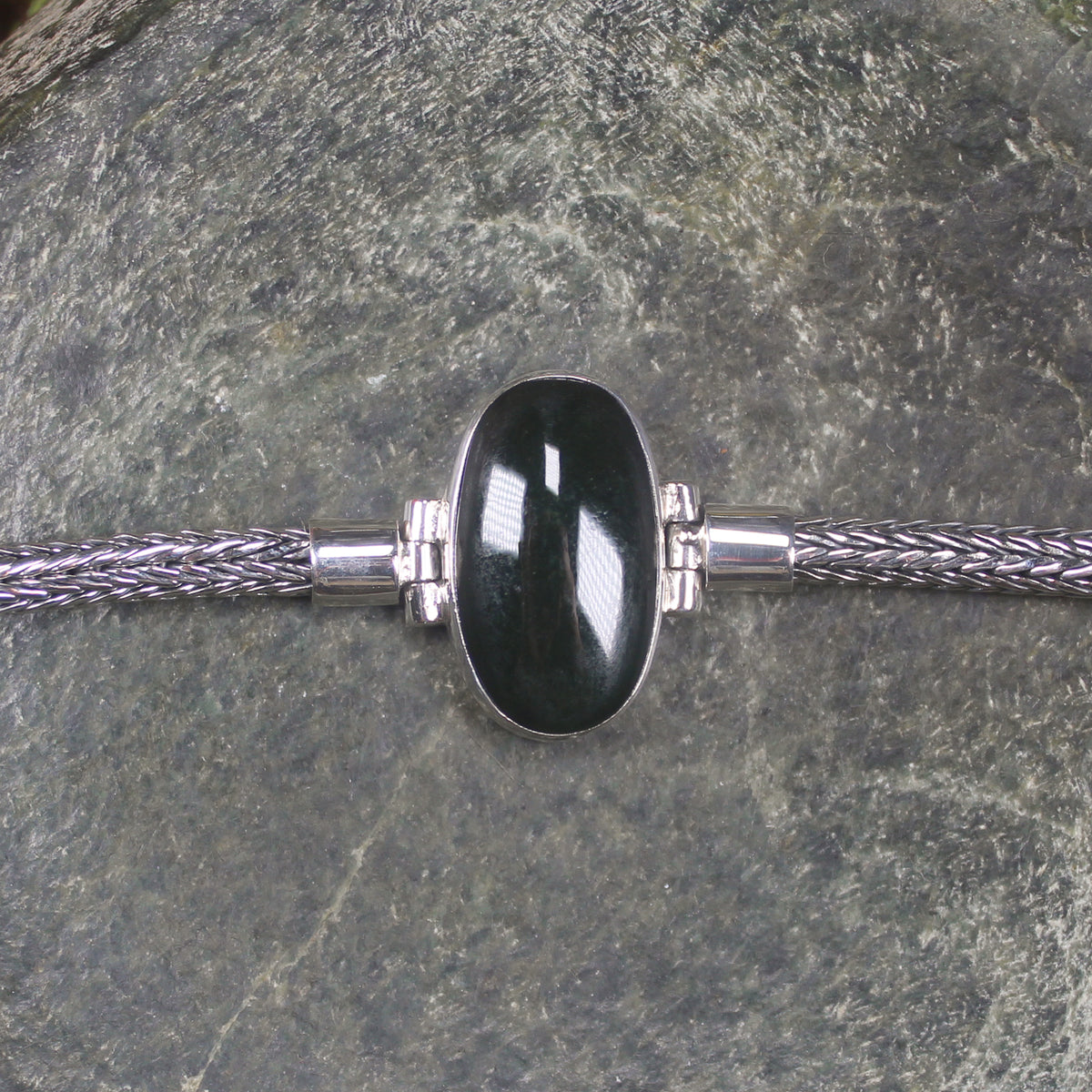Kawakawa Pounamu Sterling Silver chain bracelet - NZ Greenstone