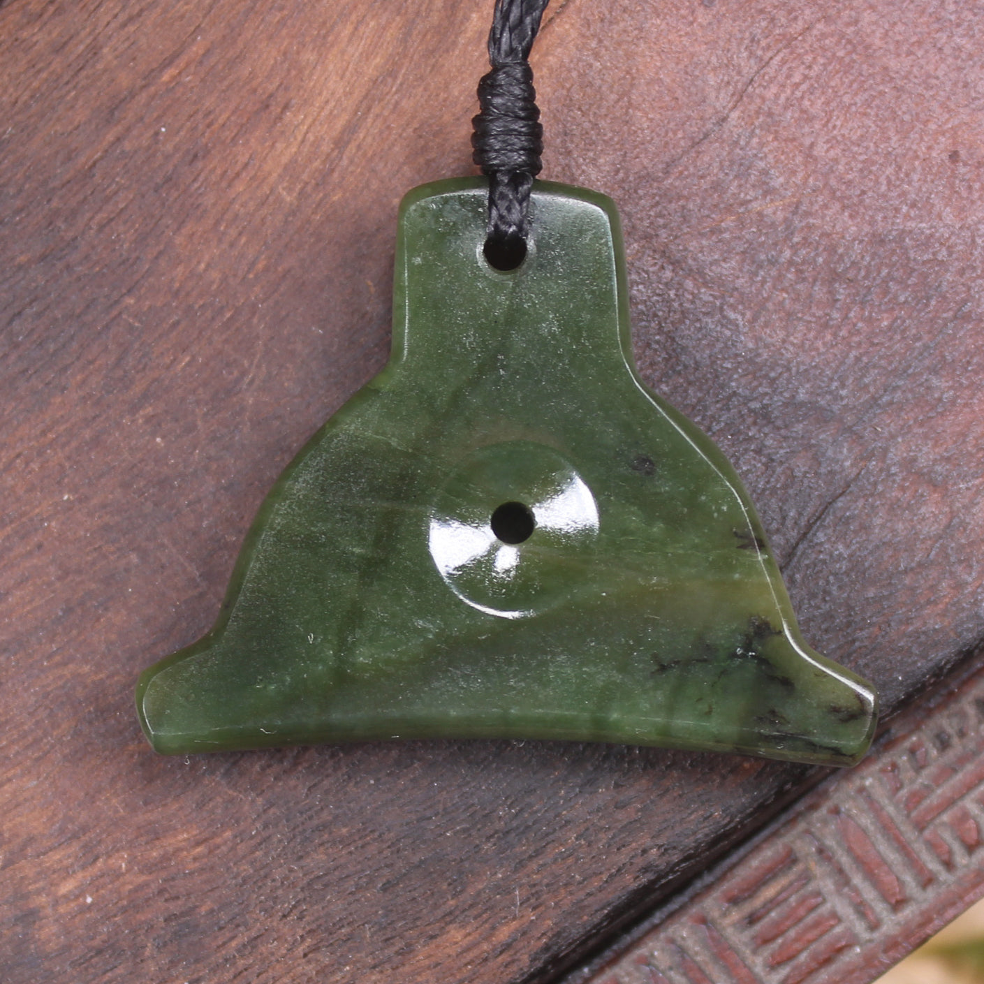 Dog Whistle carved from Kawakawa Pounamu - NZ Greenstone