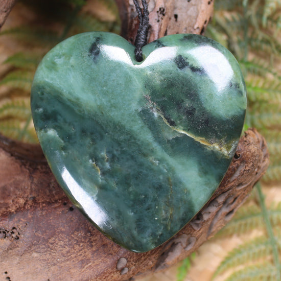 Heart carved from Inanga Pounamu - NZ Greenstone