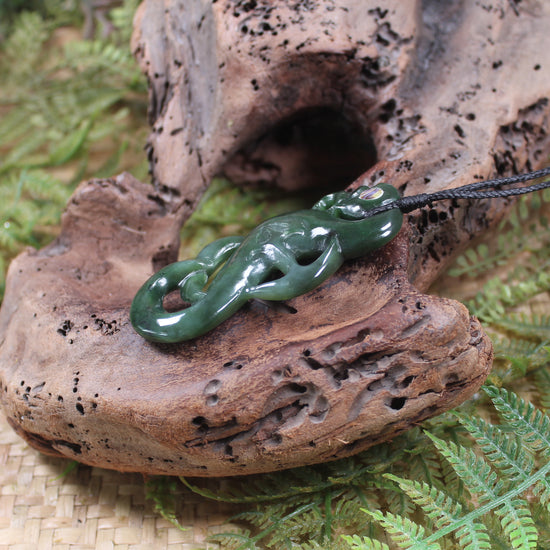 Manaia carved from Kawakawa Pounamu - NZ Greenstone