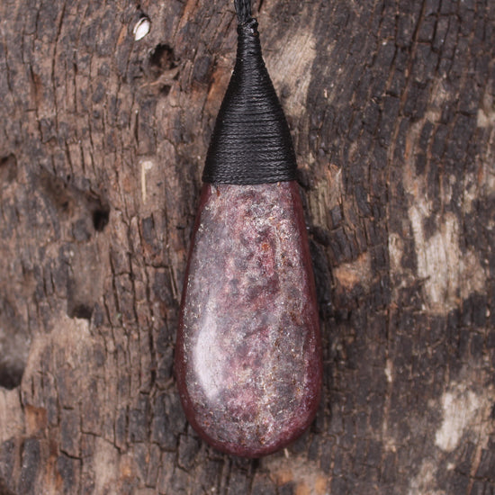Roimata or Teardrop carved from Aroha Stone