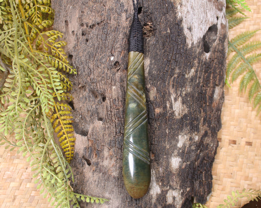 Roimata Teardrop carved from Totoweka Pounamu - NZ Greenstone