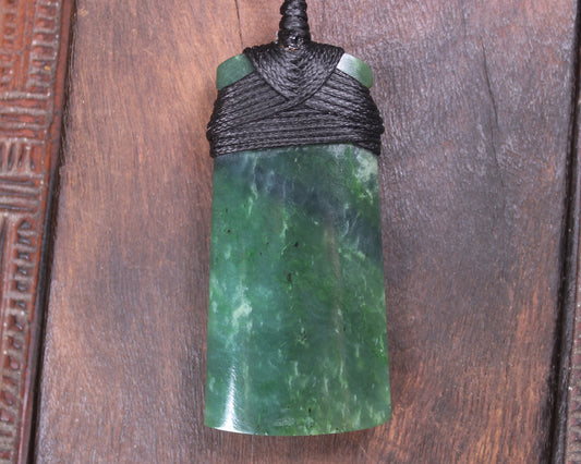 Kawakawa Pounamu Toki