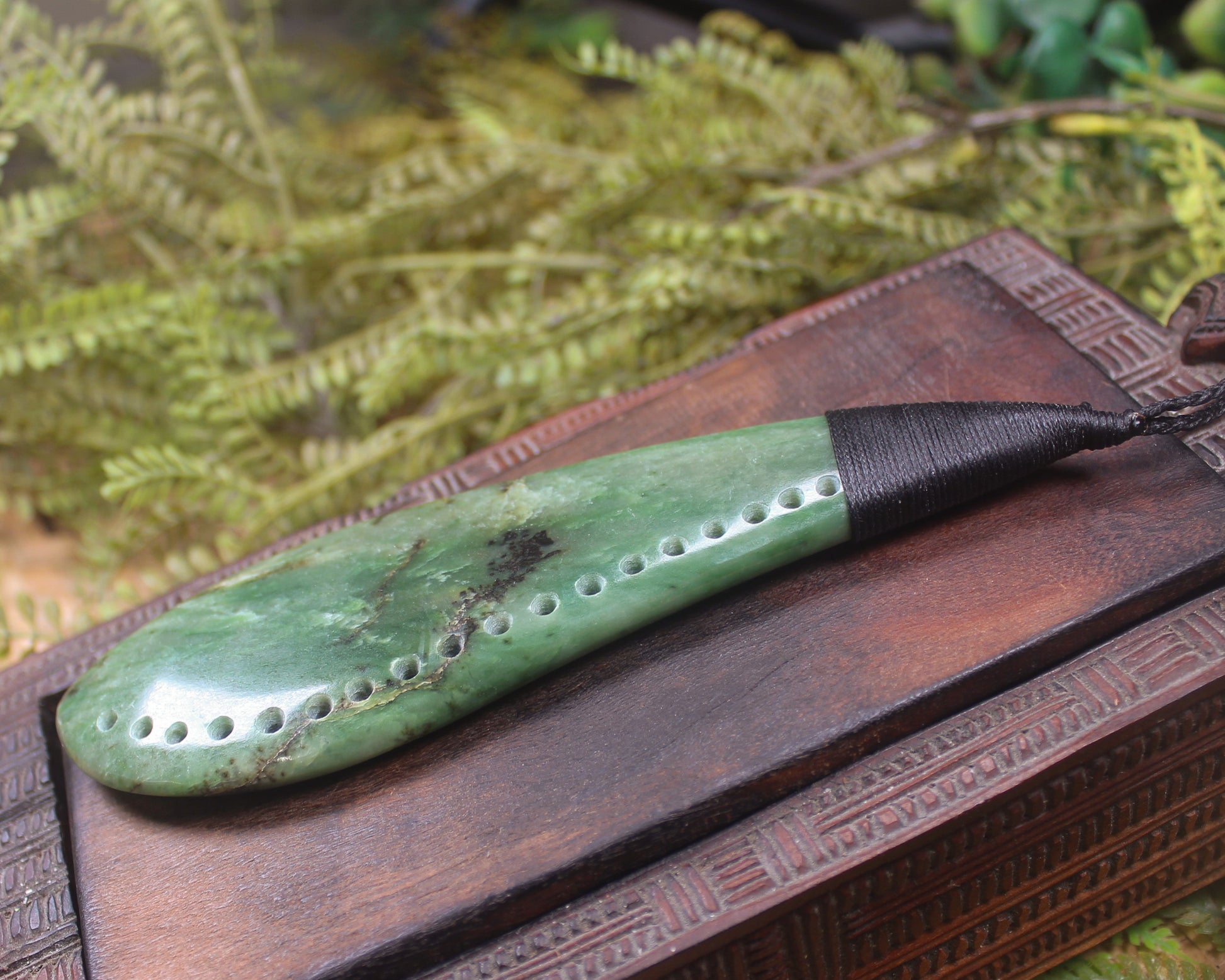 Roimata Teardrop carved from Hapopo Pounamu - NZ Greenstone