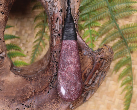 Roimata or Teardrop carved from Aroha Stone