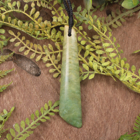 Flower Jade Pounamu Toki