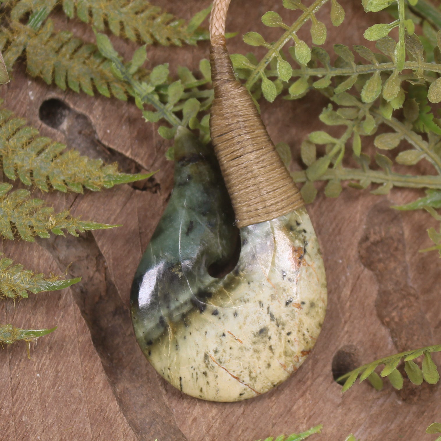 Flower Jade Hei Matau pendant  - NZ Greenstone