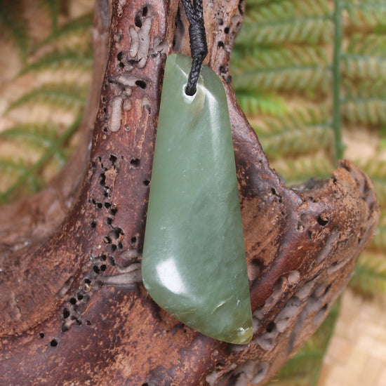 Inanga Pounamu Toki