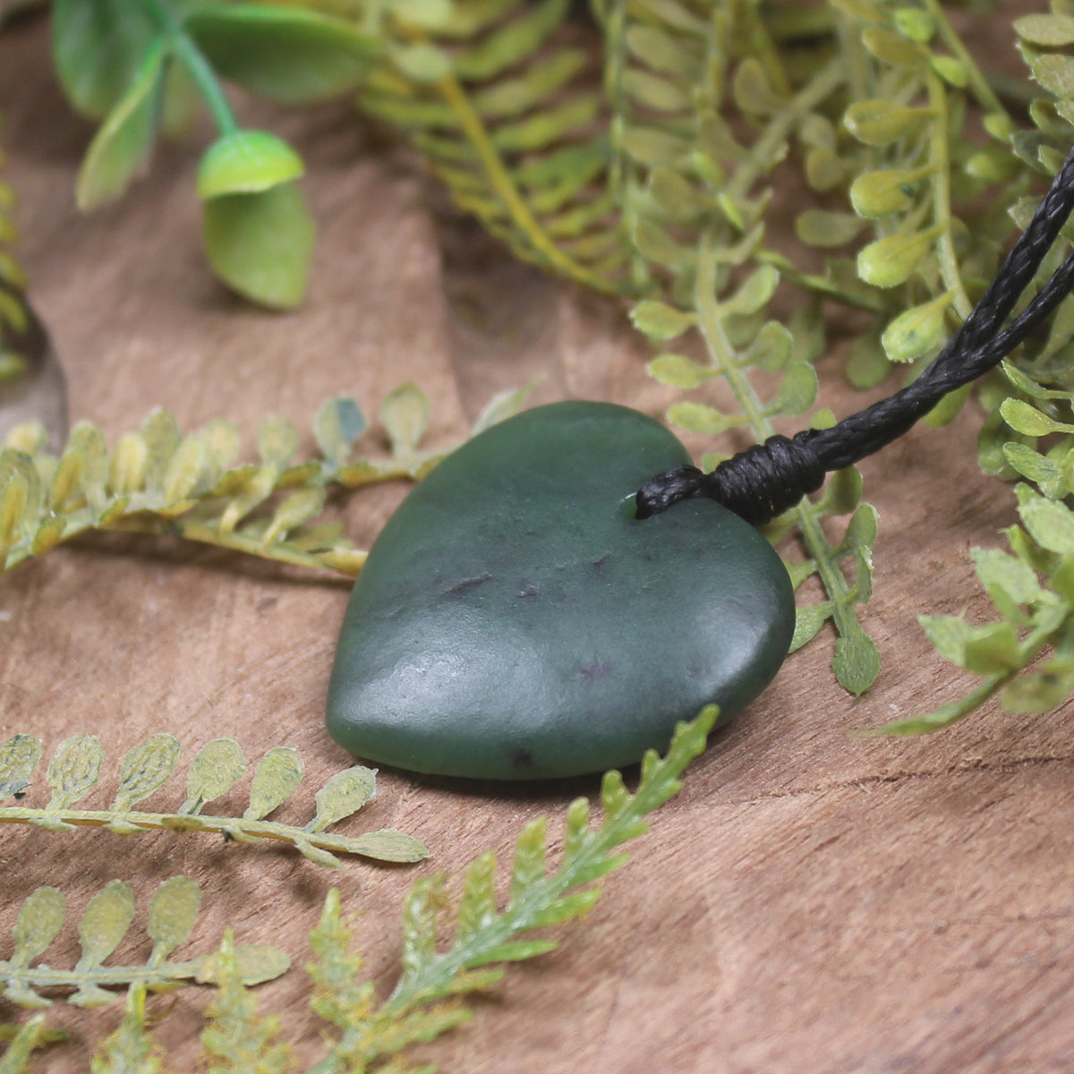 Heart carved from Kawakawa Pounamu - NZ Greenstone