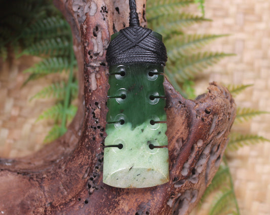 Rimu Pounamu Toki