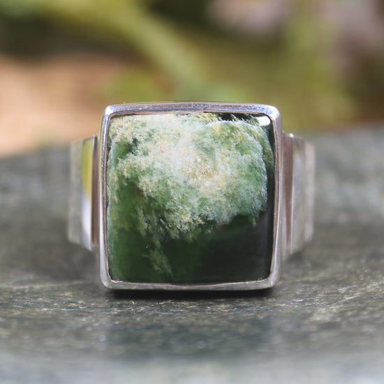 Sterling Silver Flower Jade Pounamu Ring - NZ Greenstone
