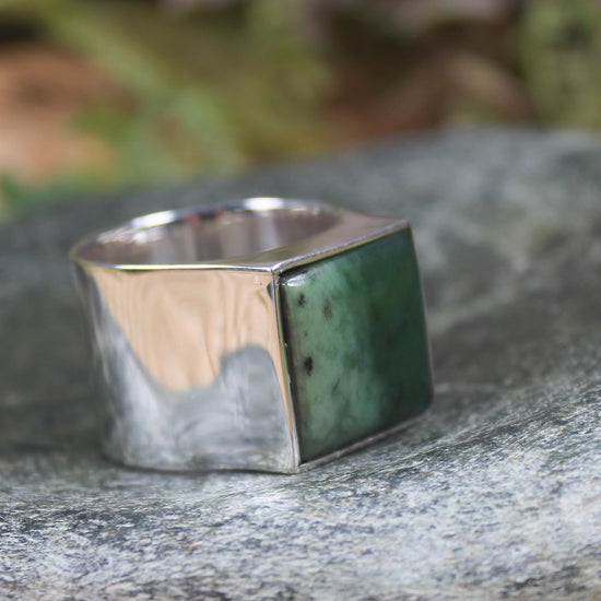 Sterling Silver Rimu Pounamu Ring - NZ Greenstone