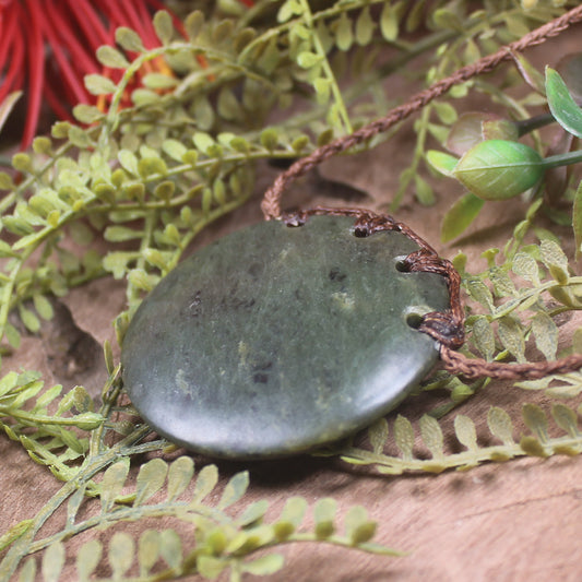 Rimu Pounamu Porowhita pendant- NZ Greenstone