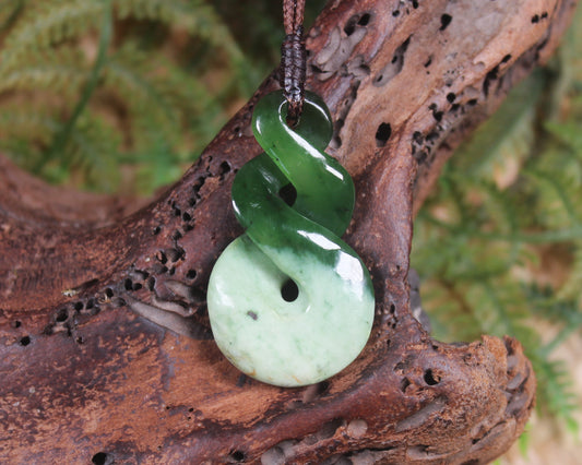Twist carved from Rimu Pounamu - NZ Greenstone