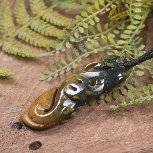 Manaia pendant carved from Totoweka Pounamu - NZ Greenstone
