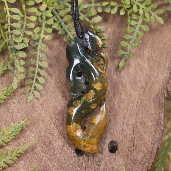 Manaia pendant carved from Totoweka Pounamu - NZ Greenstone