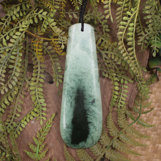 Kawakawa Pounamu Roimata Pendant - NZ Greenstone