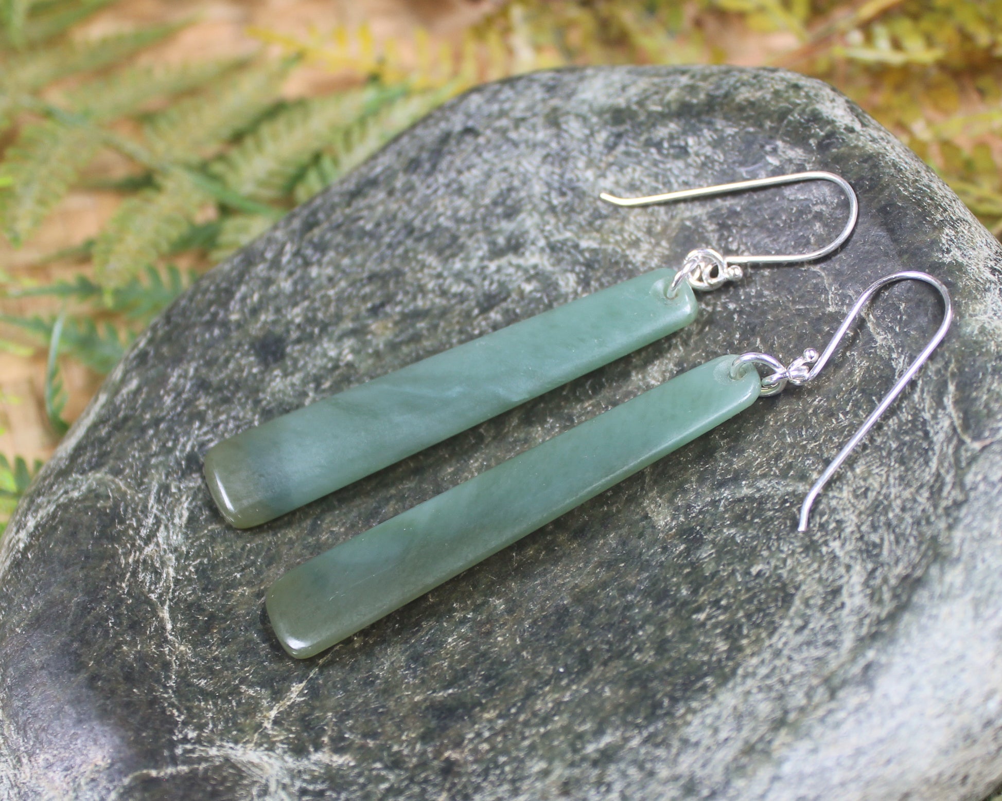 Roimata or Teardrop earrings carved from Inanga Pounamu - NZ Greenstone