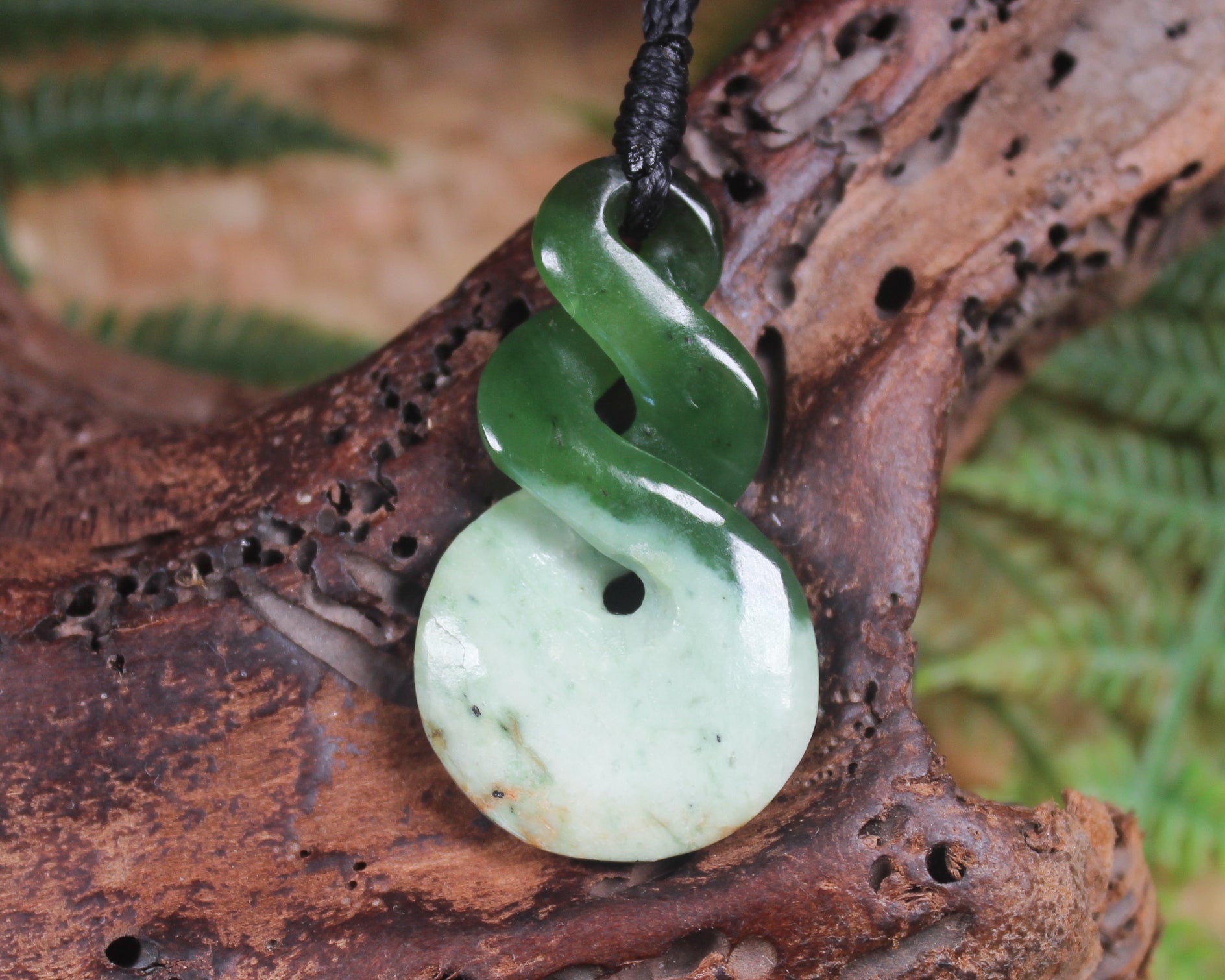 Twist carved from Rimu Pounamu - NZ Greenstone