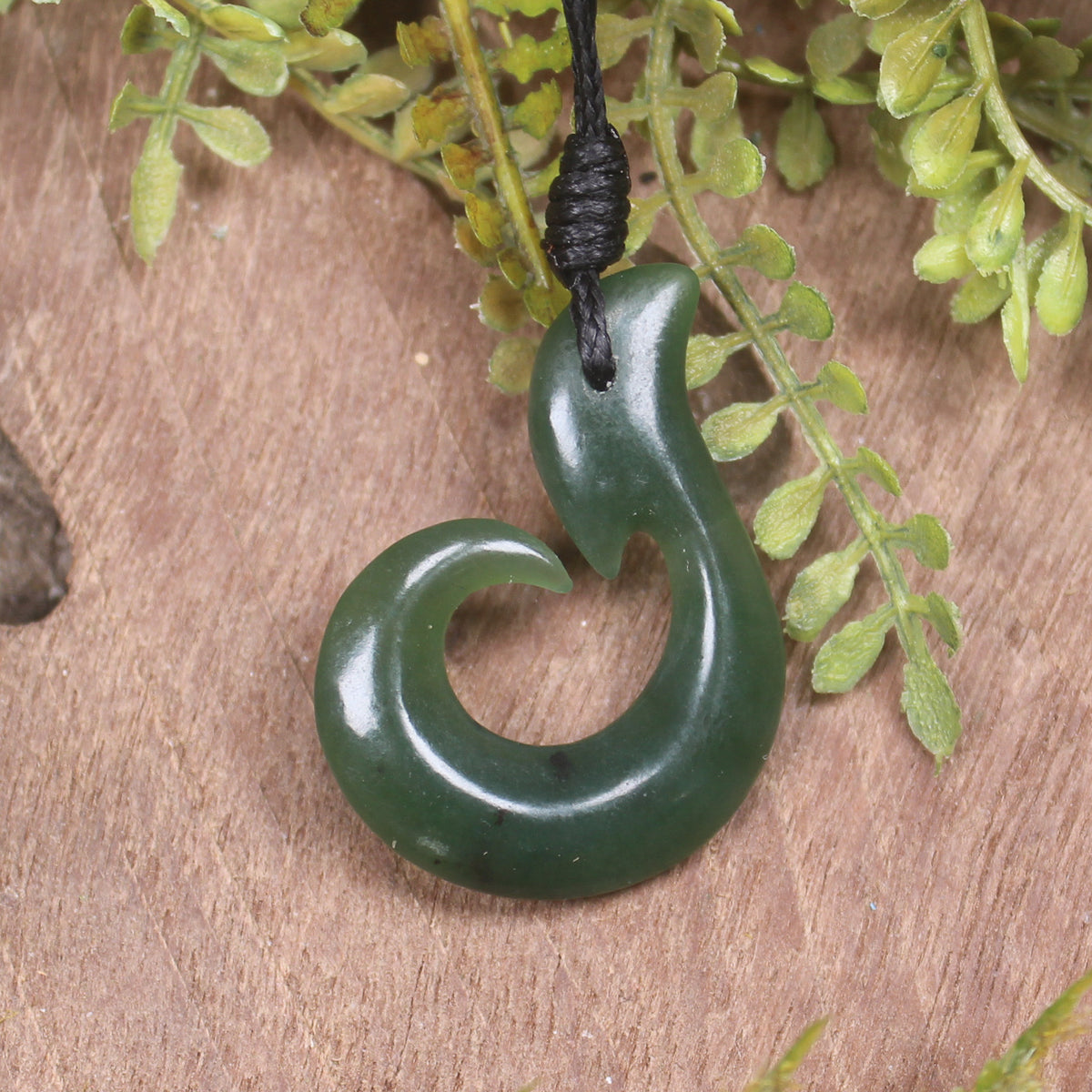 Hei Matau or Fish Hook carved from Kawakawa Pounamu - NZ Greenstone