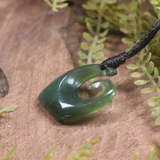 Tangiwai Pounamu Hei Matau pendant  - NZ Greenstone