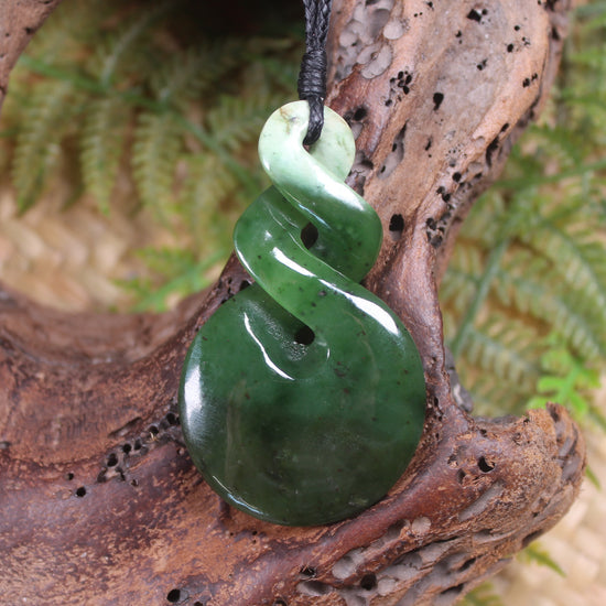 Twist carved from Rimu Pounamu - NZ Greenstone