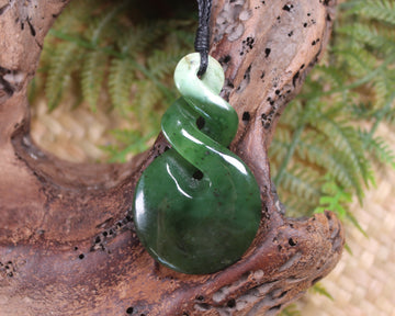 Twist carved from Rimu Pounamu - NZ Greenstone