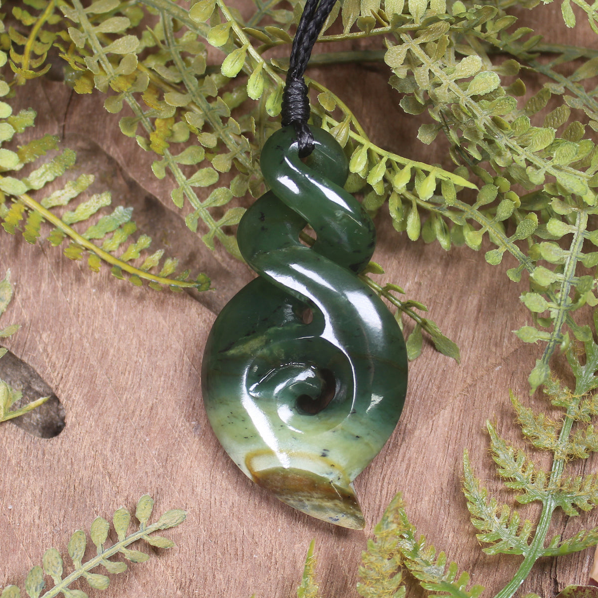 Koru Twist carved from Kawakawa Pounamu - NZ Greenstone