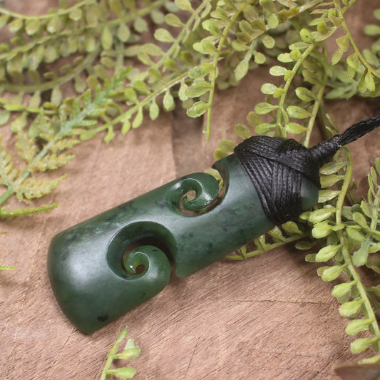 Kawakawa Pounamu Toki with Koru