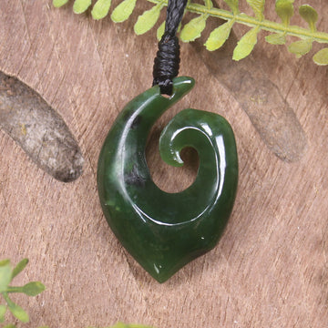 Hei Matau or Fish Hook carved from Kawakawa Pounamu - NZ Greenstone