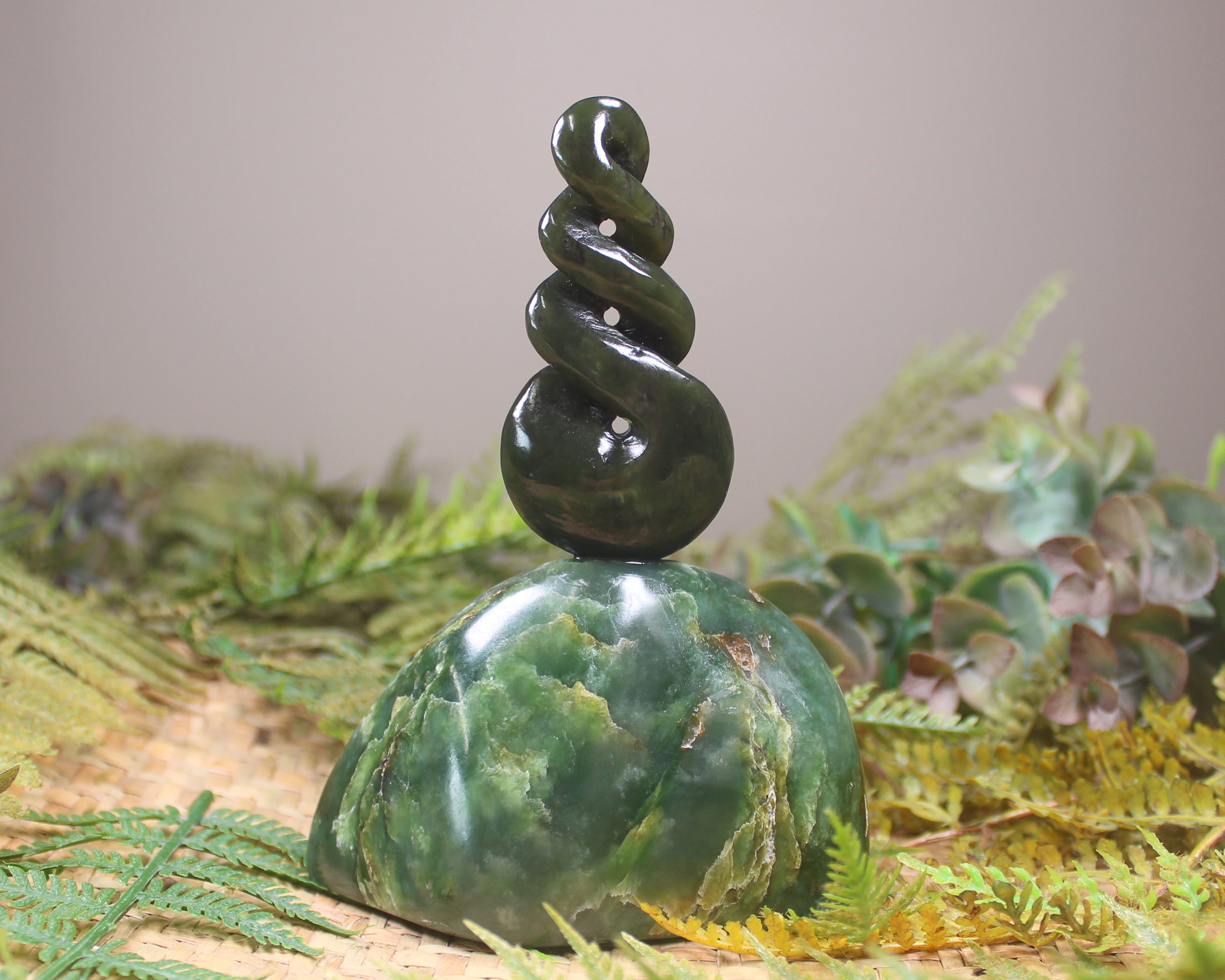 Twist Sculpture carved from Rimu Pounamu - NZ Greenstone