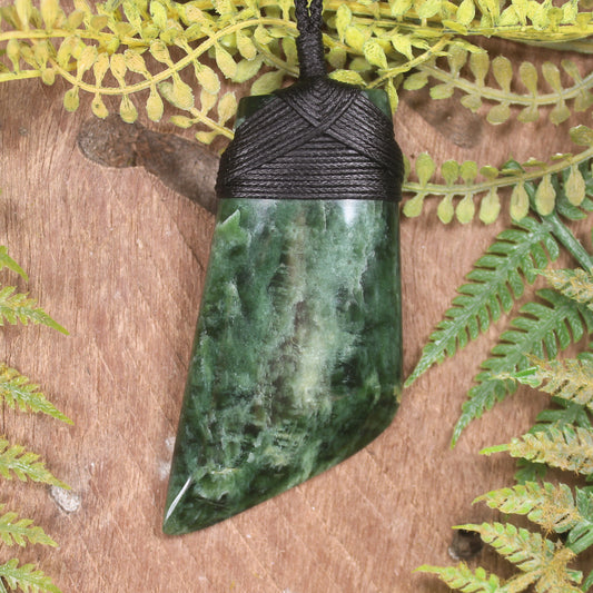Flower Jade Pounamu Toki
