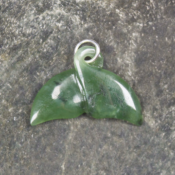 Hapopo Pounamu pendant set in Sterling Silver - NZ Greenstone