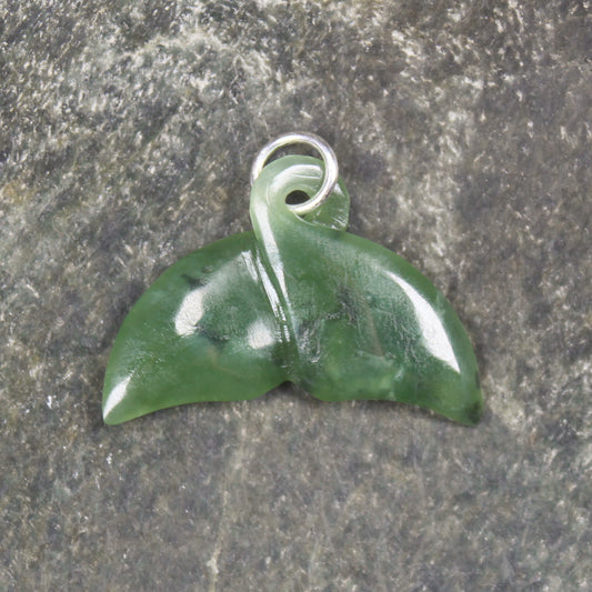 Hapopo Pounamu pendant set in Sterling Silver - NZ Greenstone