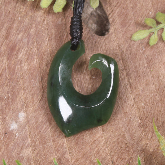 Hei Matau or Fish Hook carved from Kawakawa Pounamu - NZ Greenstone