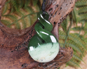 Twist carved from Rimu Pounamu - NZ Greenstone
