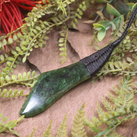 Freeform Kawakawa Pounamu pendant - NZ Greenstone