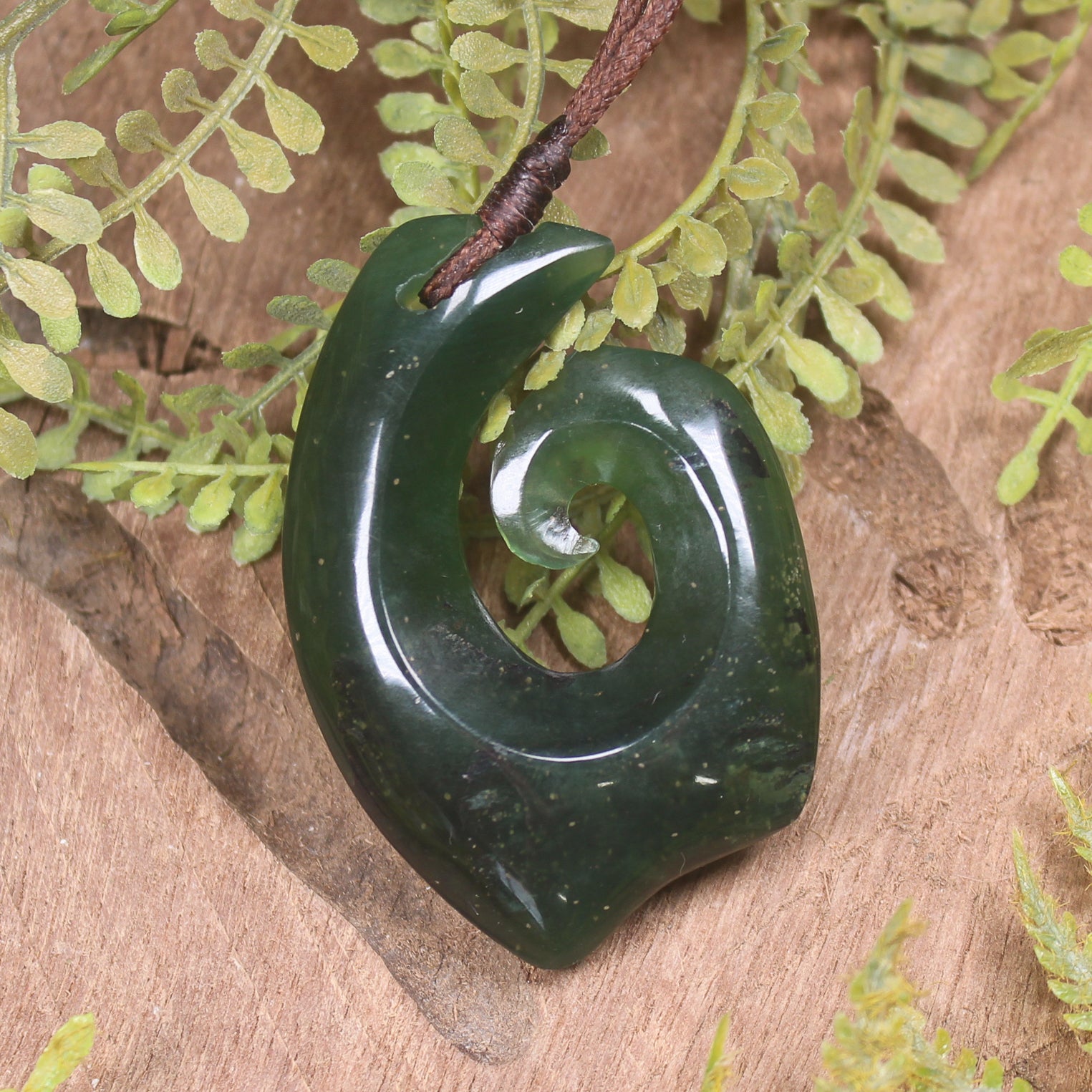 Tangiwai Pounamu Hei Matau pendant  - NZ Greenstone