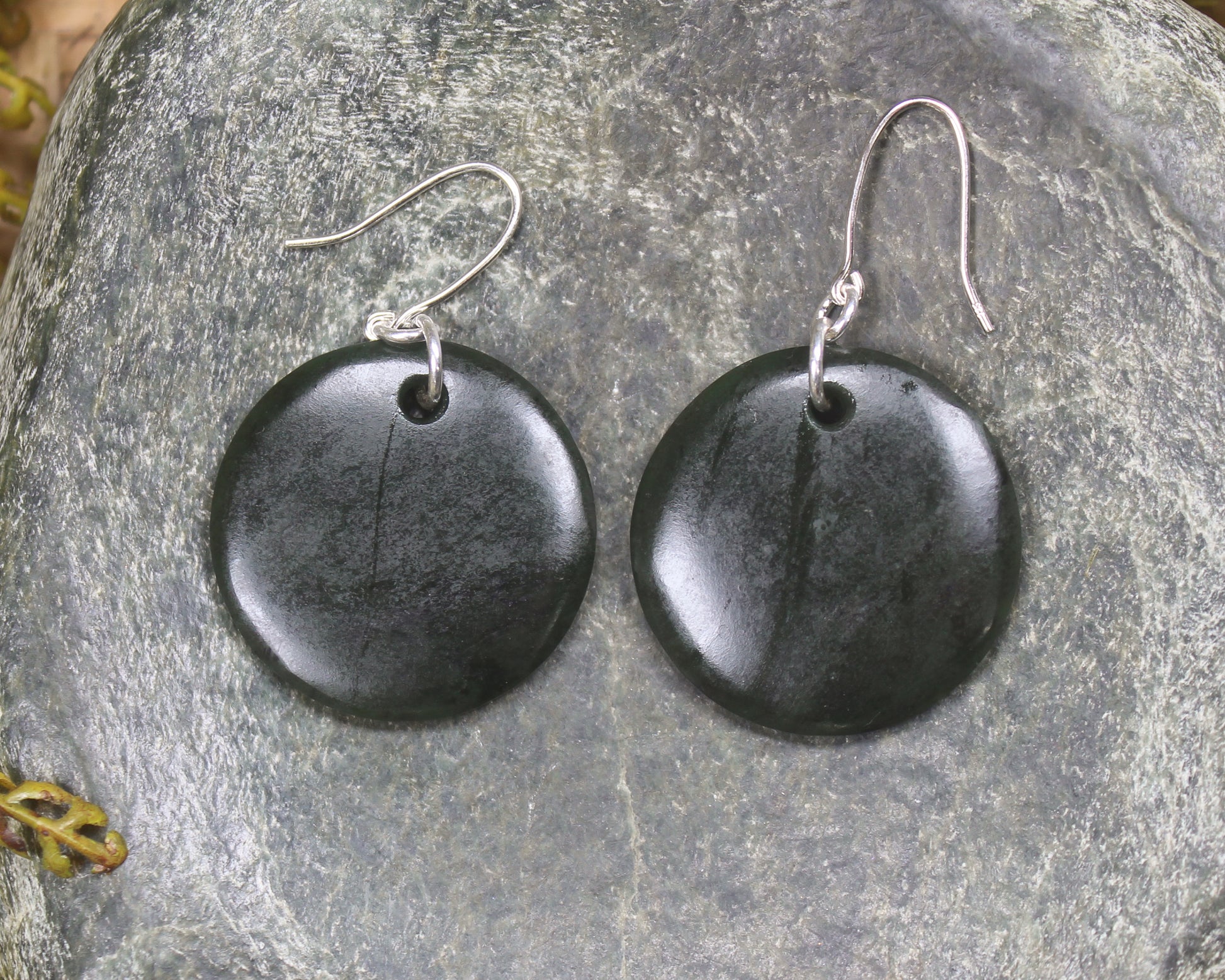 Porowhita Earrings carved from Kawakawa Pounamu - NZ Greenstone
