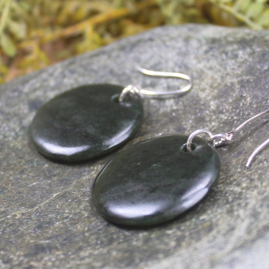 Porowhita Earrings carved from Kawakawa Pounamu - NZ Greenstone