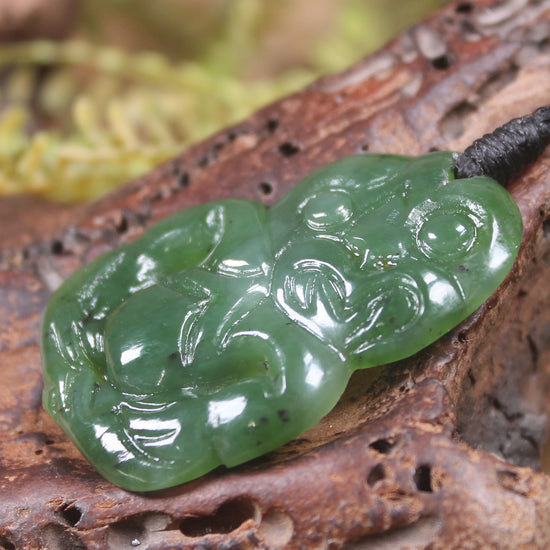 Hapopo Pounamu Hei Tiki - NZ Greenstone