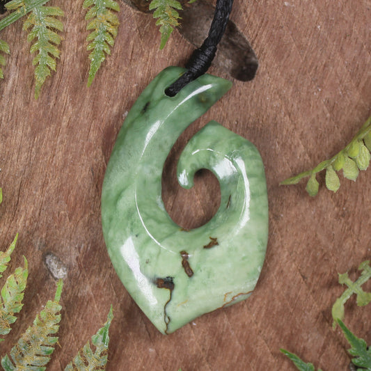 Hei Matau or Fish Hook carved from Kawakawa Pounamu - NZ Greenstone