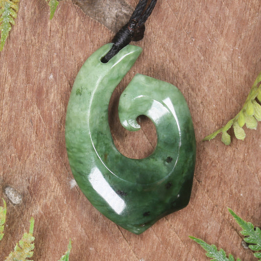 Hei Matau or Fish Hook carved from Kawakawa Pounamu - NZ Greenstone
